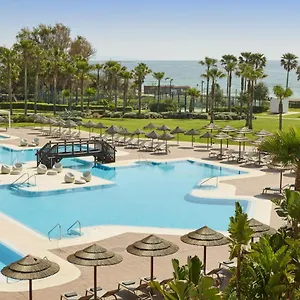 & Hotel